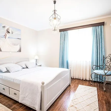 Holiday home Kontrada By Interhome