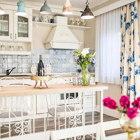Holiday home Kontrada By Interhome
