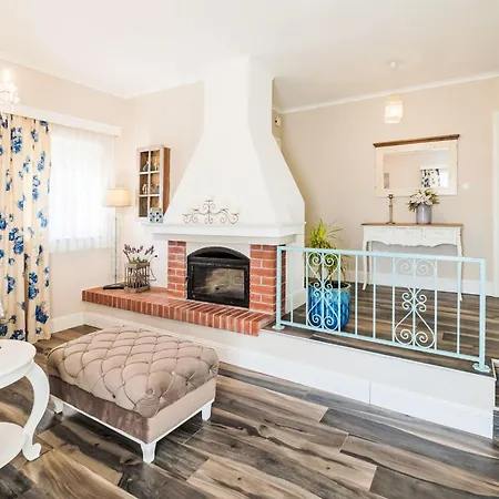 Kontrada By Interhome * Bokanjac