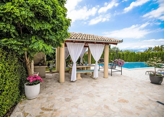 Kontrada By Interhome Semesterbostad *